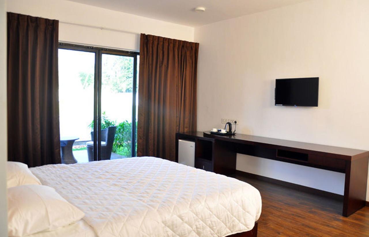 Anora Beach Resort Mahabalipuram Kūvattūr Esterno foto