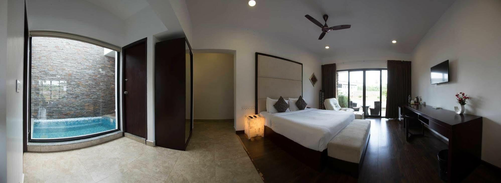 Anora Beach Resort Mahabalipuram Kūvattūr Esterno foto